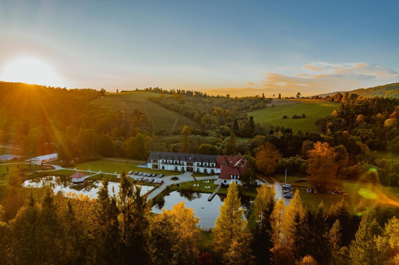 Carynska Resort & Spa Lutowiska Εξωτερικό φωτογραφία