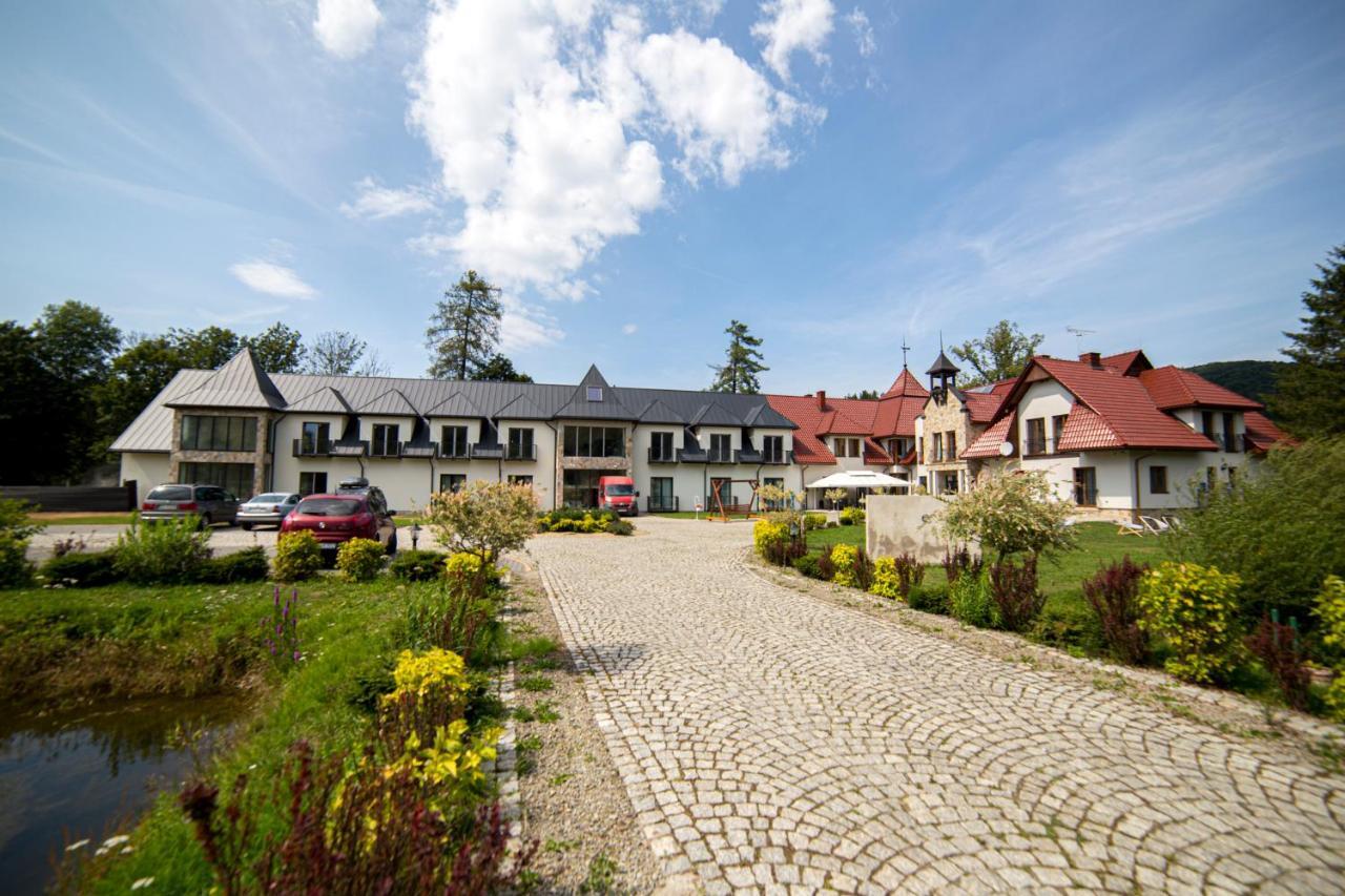 Carynska Resort & Spa Lutowiska Εξωτερικό φωτογραφία